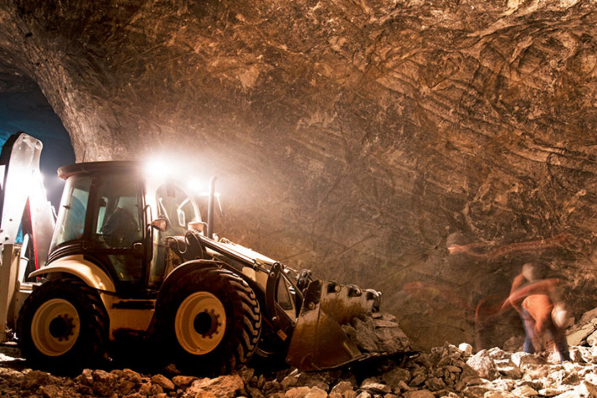 Webinário CBT #2 – Retroanálise dos deslocamentos de túnel de adução escavado em rochas efusivas da formação de Serra Geral